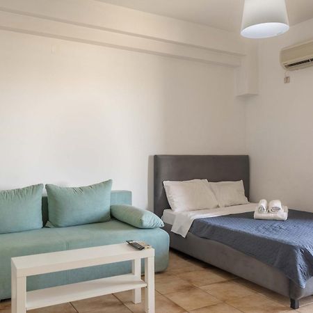 Elia Mini Suites 6 لاريسا المظهر الخارجي الصورة